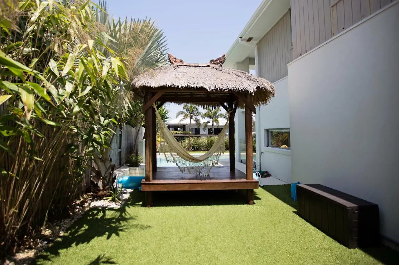 The Boardwalk Relaxing Beachside Family Entertainer Marcoola Vakantiehuis